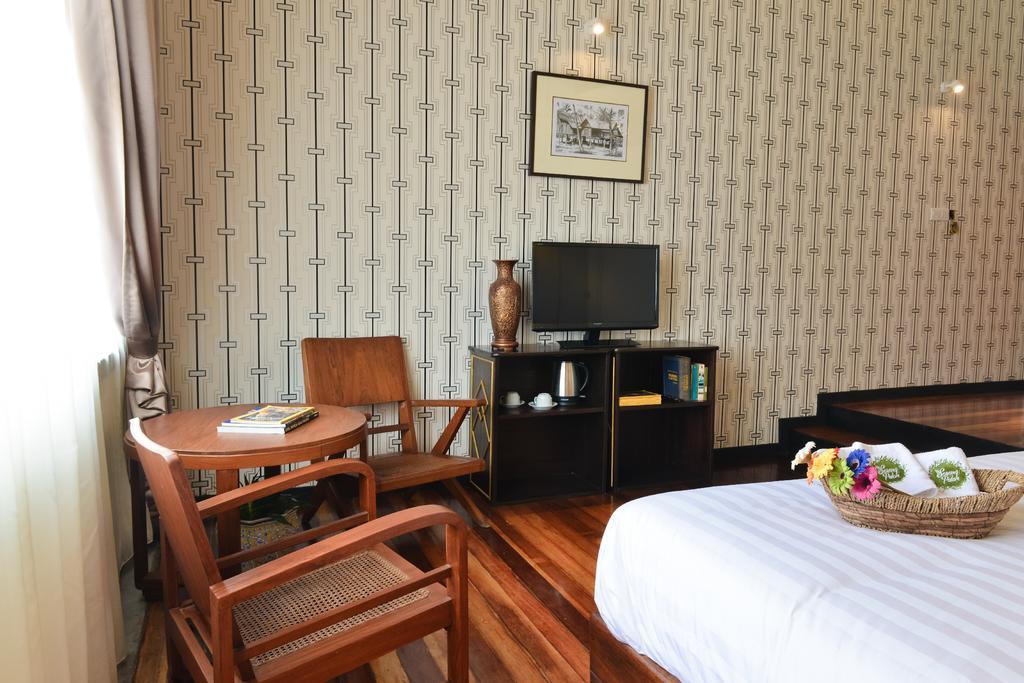 Sarang Paloh Heritage 3*