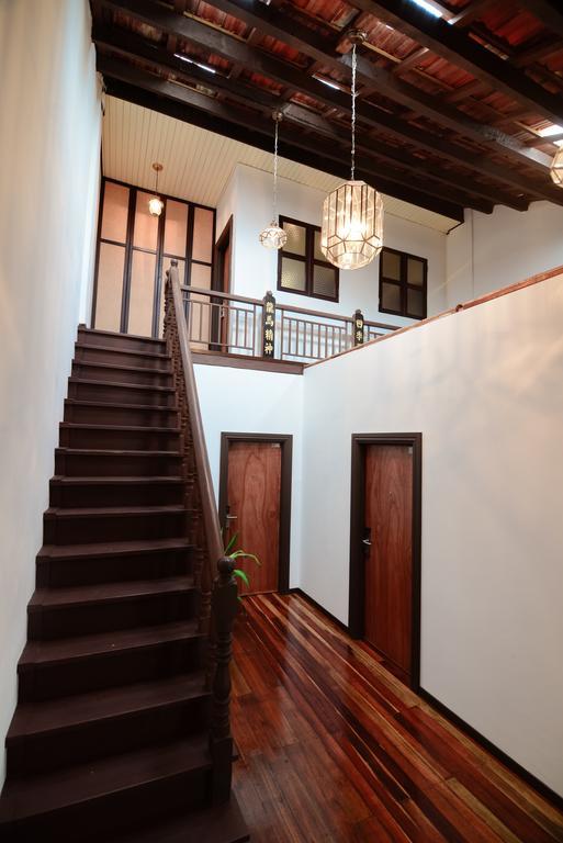 Sarang Paloh Heritage Guest house 3*