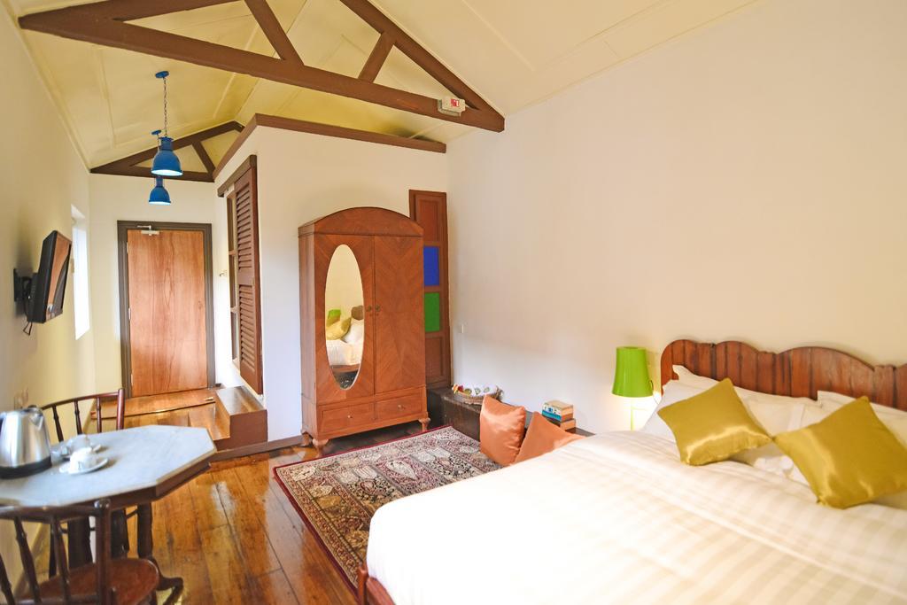 Sarang Paloh Heritage Guest house