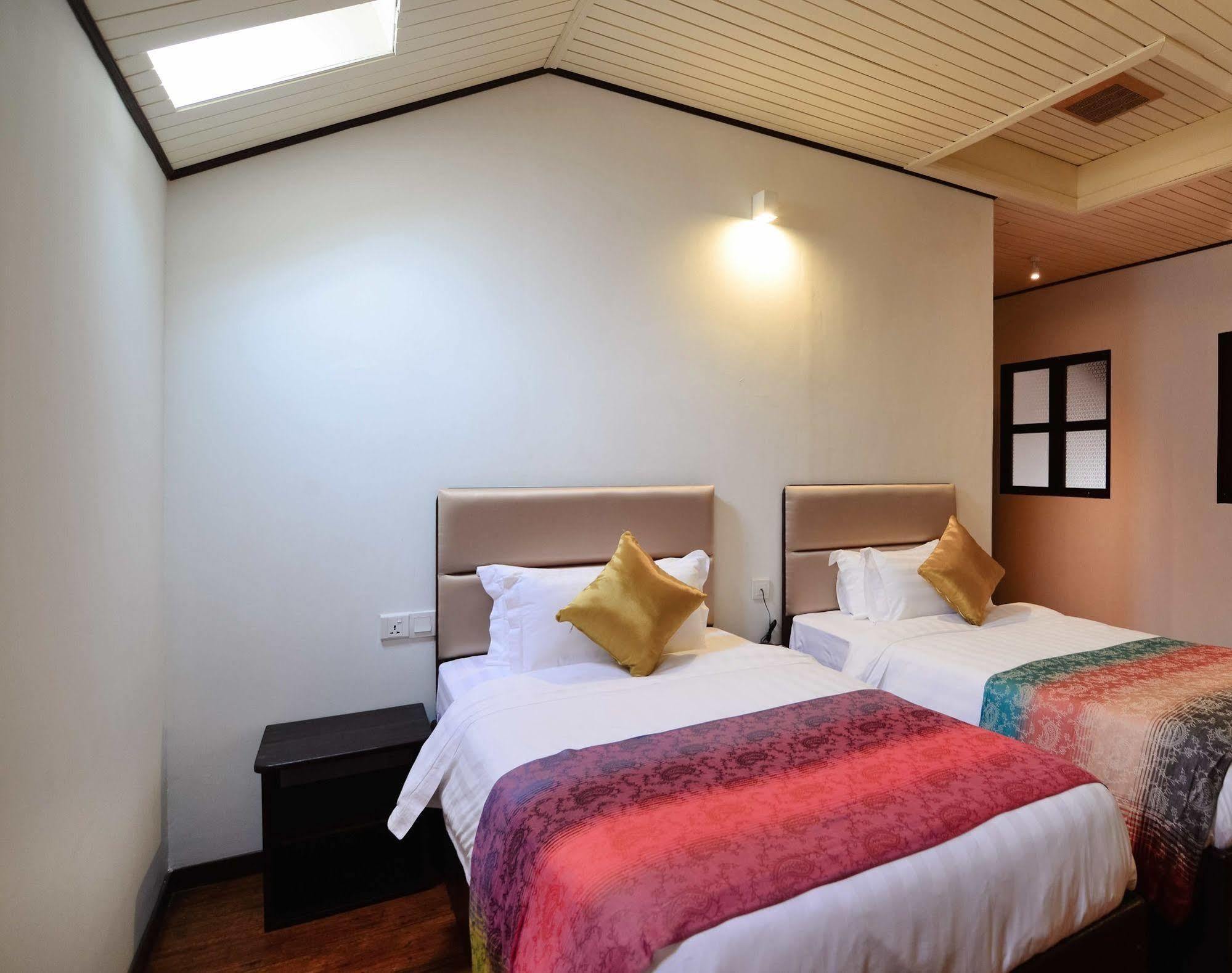 Sarang Paloh Heritage Guest house